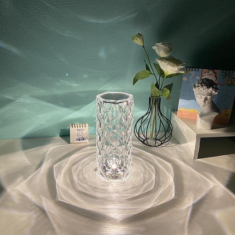 Lampe de table en diamant en cristal Rose Rays