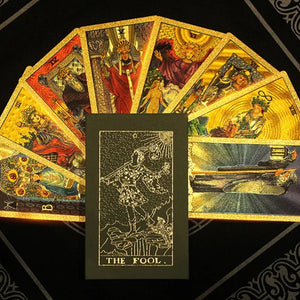 Feuilles d'or du monde mystérieux du tarot