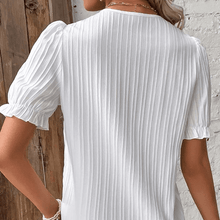 Charger l&#39;image dans la galerie, Chemise élégante en dentelle unie à col en V