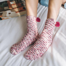 Charger l&#39;image dans la galerie, Chaussettes Cupcake Mignonnes Confortables et Moelleuses pour Hiver